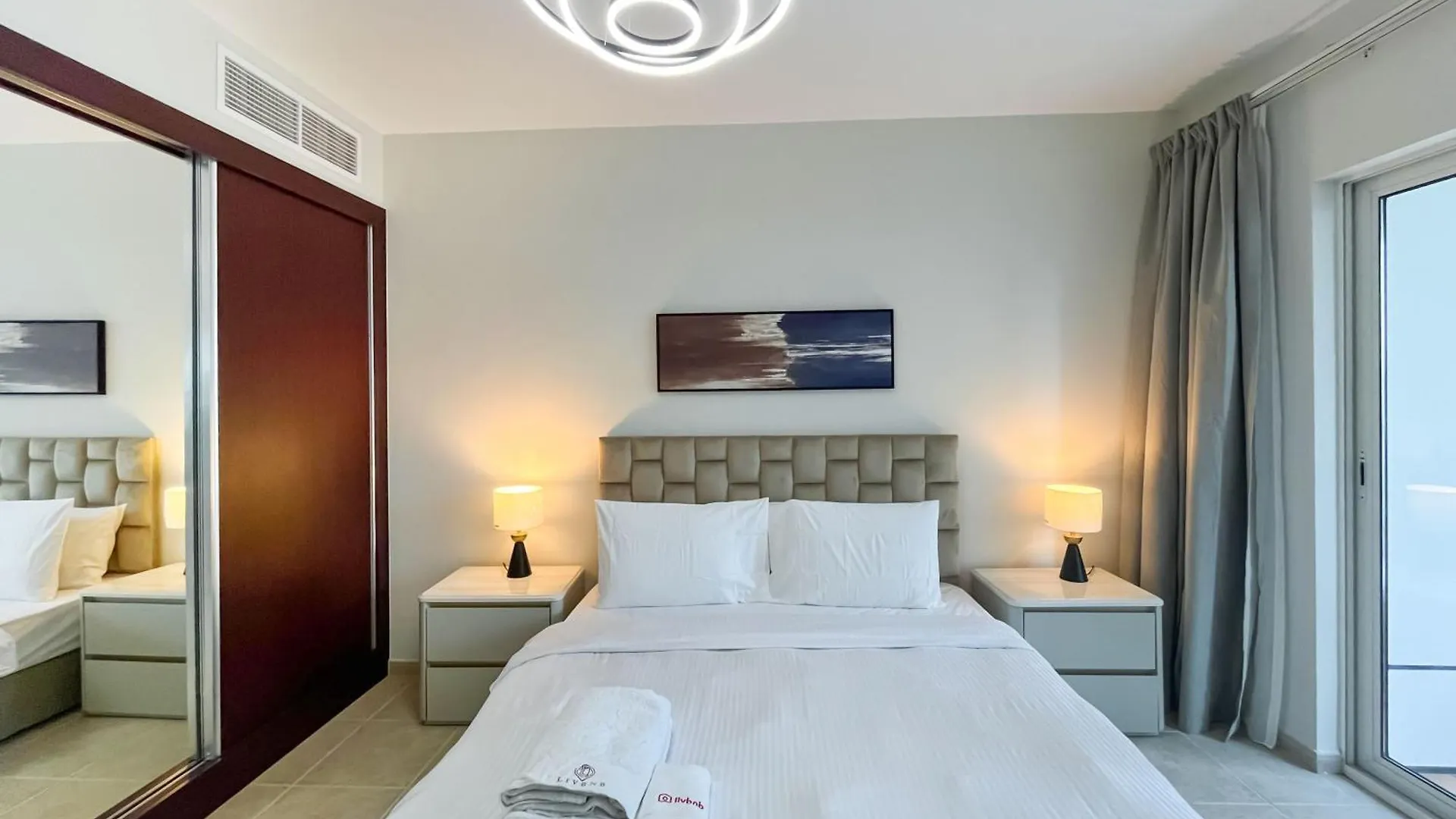 Livbnb-High Rise 1Br With Balcony Near Barasti Beach Dubai 0*,