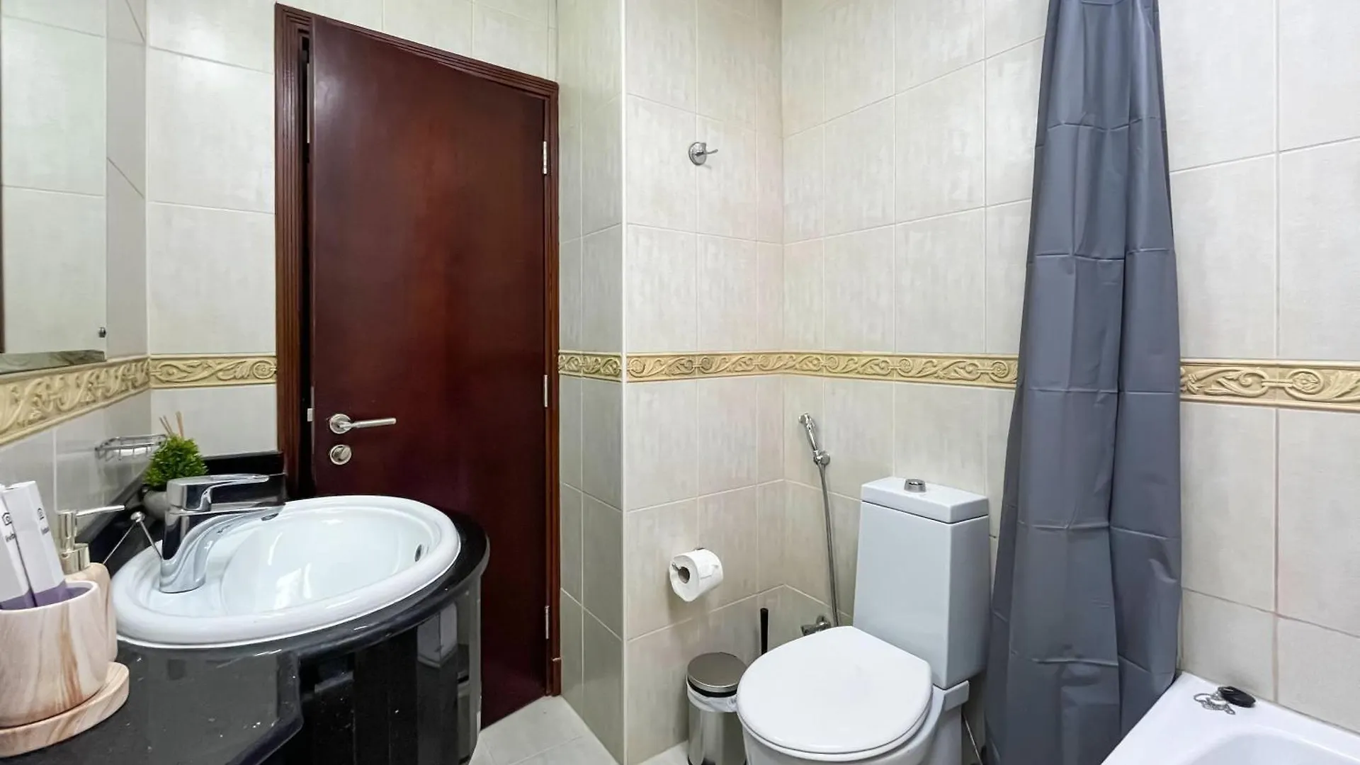 Livbnb-High Rise 1Br With Balcony Near Barasti Beach Dubai 0*,
