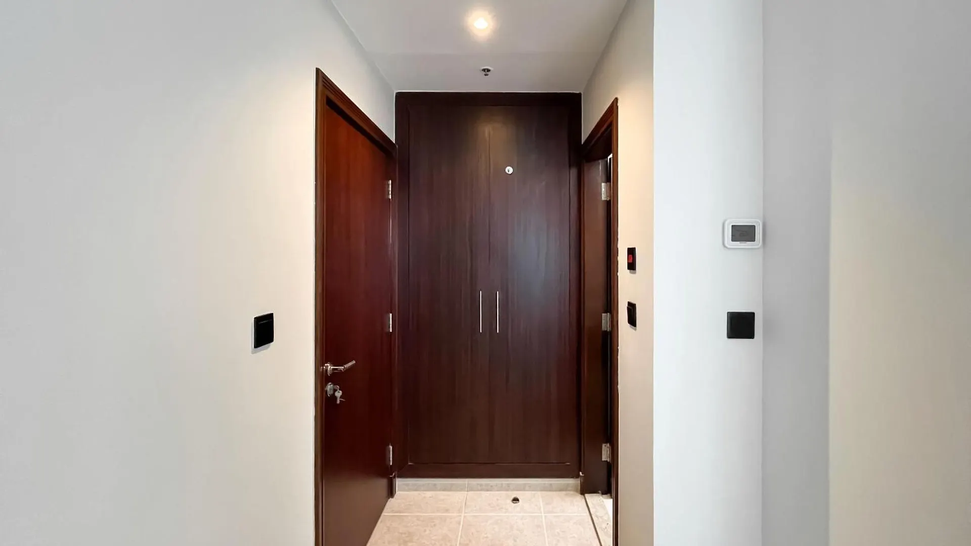 Livbnb-High Rise 1Br With Balcony Near Barasti Beach Dubai