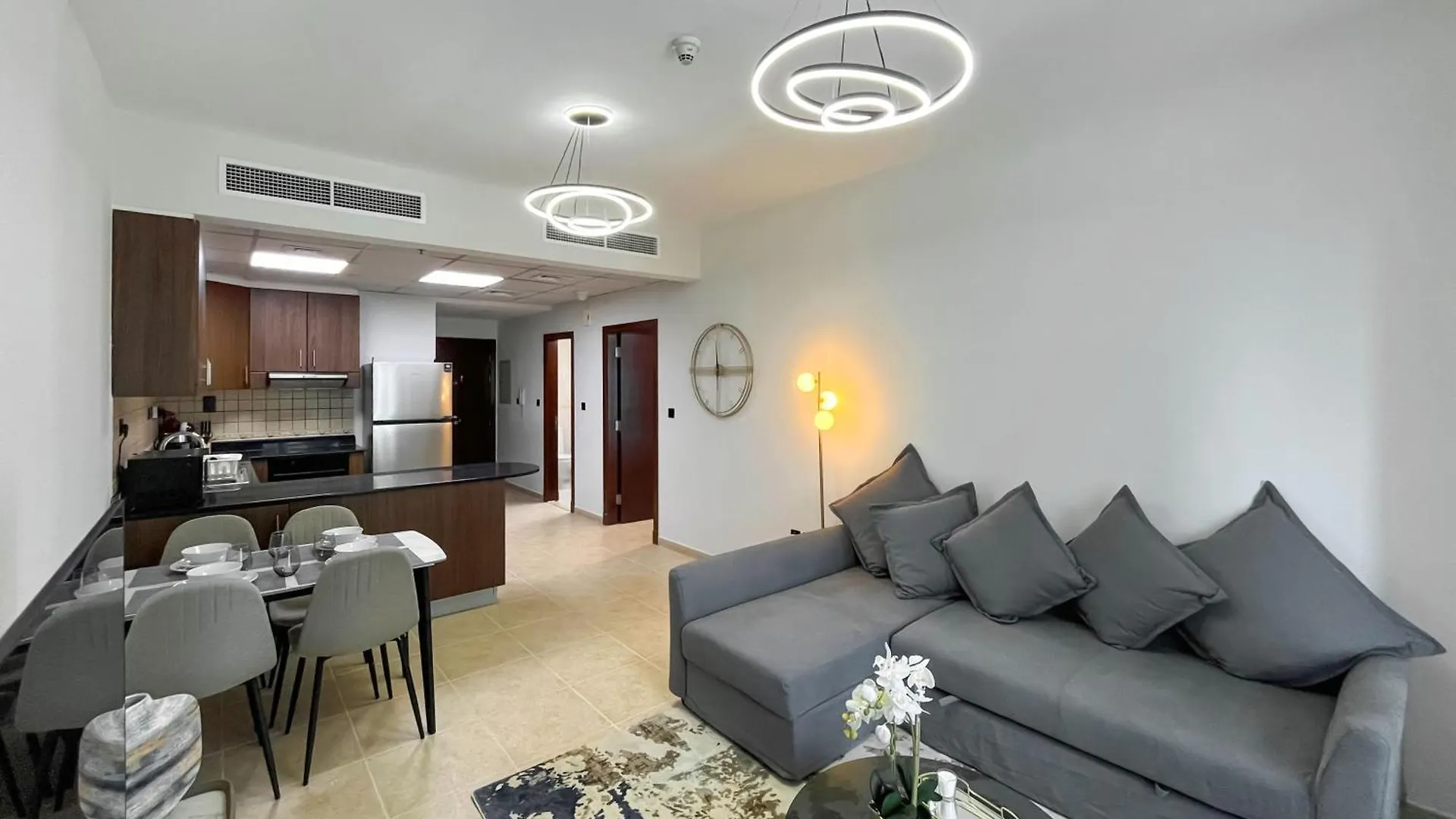 Livbnb-High Rise 1Br With Balcony Near Barasti Beach Dubai
