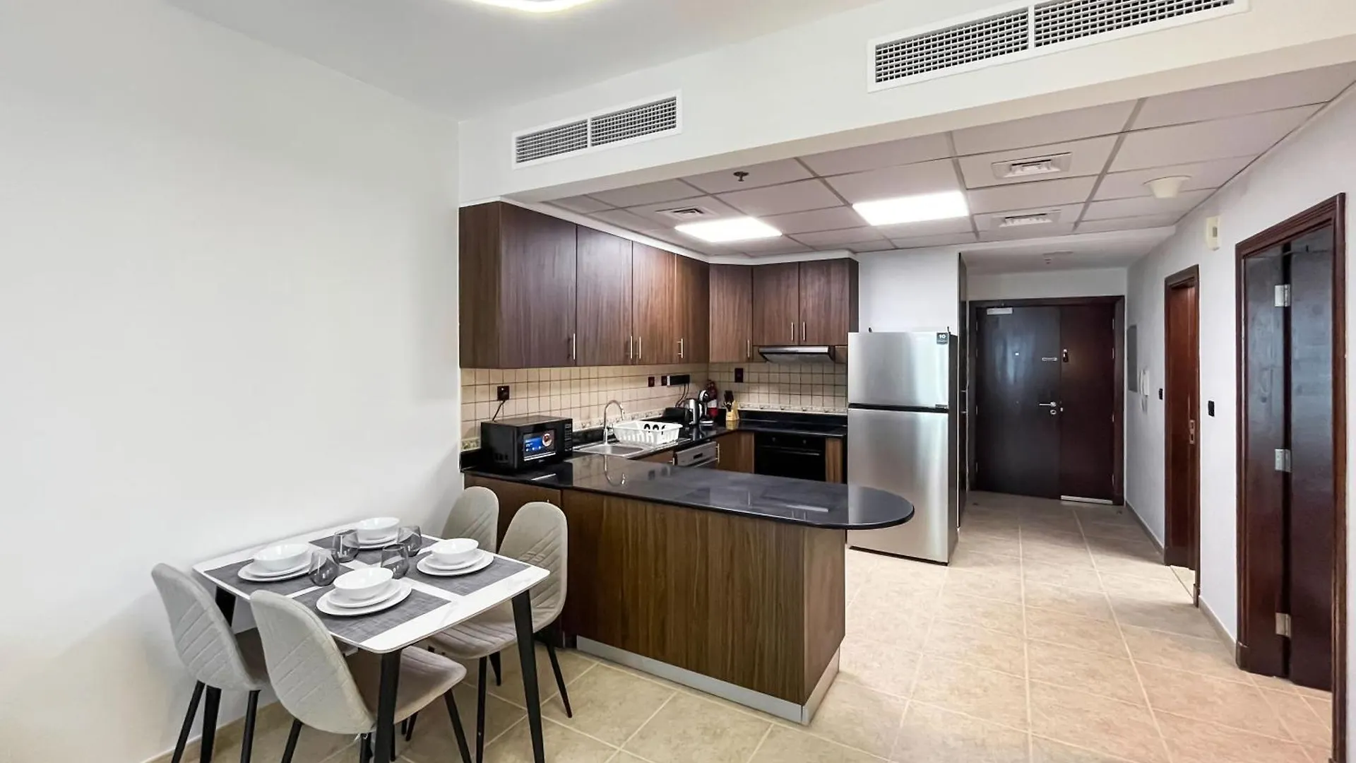 Livbnb-High Rise 1Br With Balcony Near Barasti Beach Dubai 0*,  United Arab Emirates