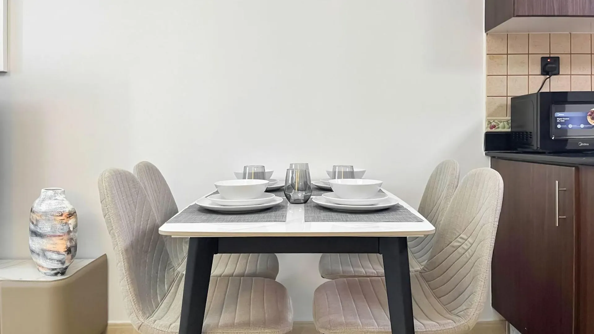 Apartment Livbnb-High Rise 1Br With Balcony Near Barasti Beach Dubai