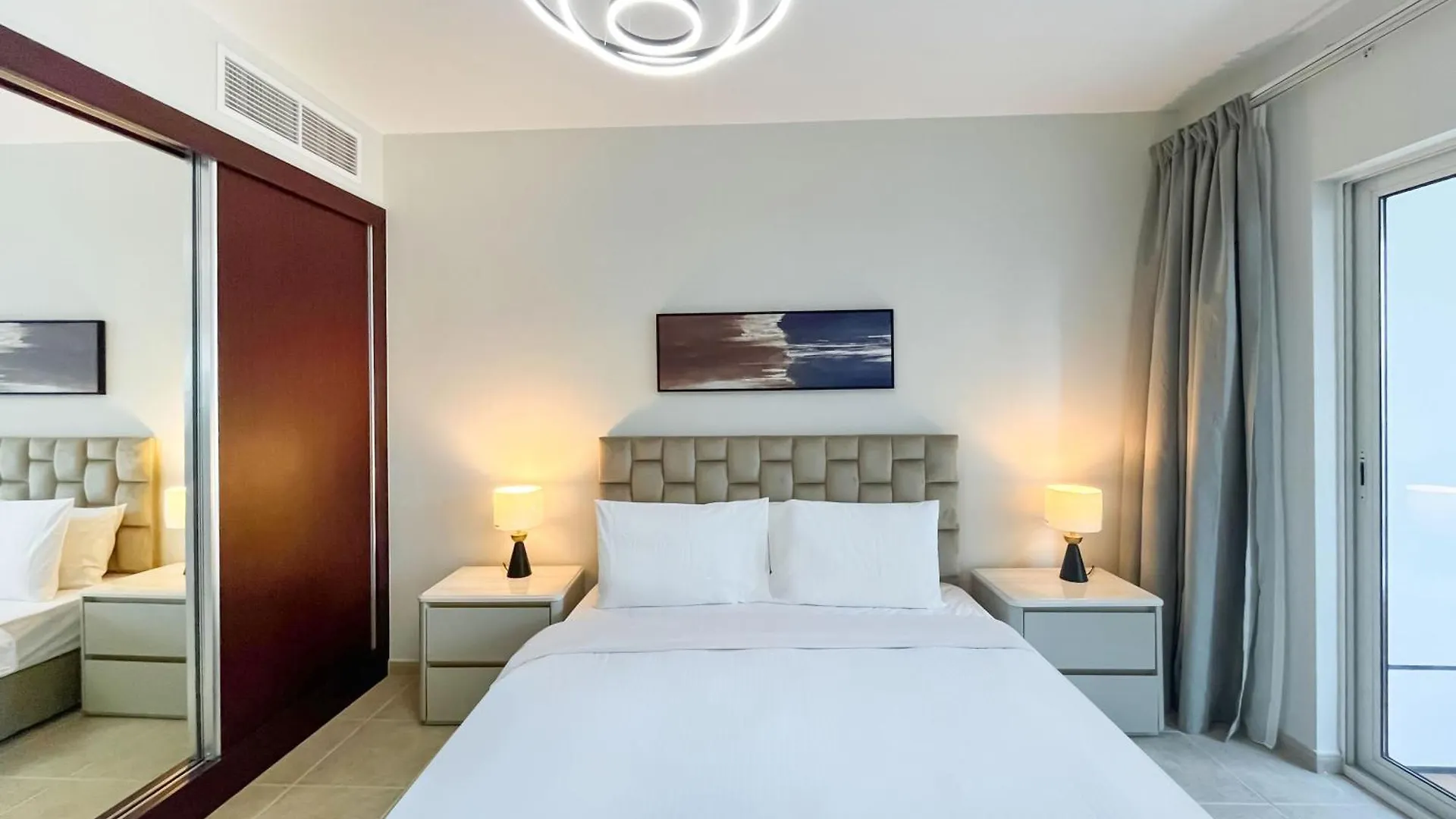 Livbnb-High Rise 1Br With Balcony Near Barasti Beach Dubai 0*,  United Arab Emirates