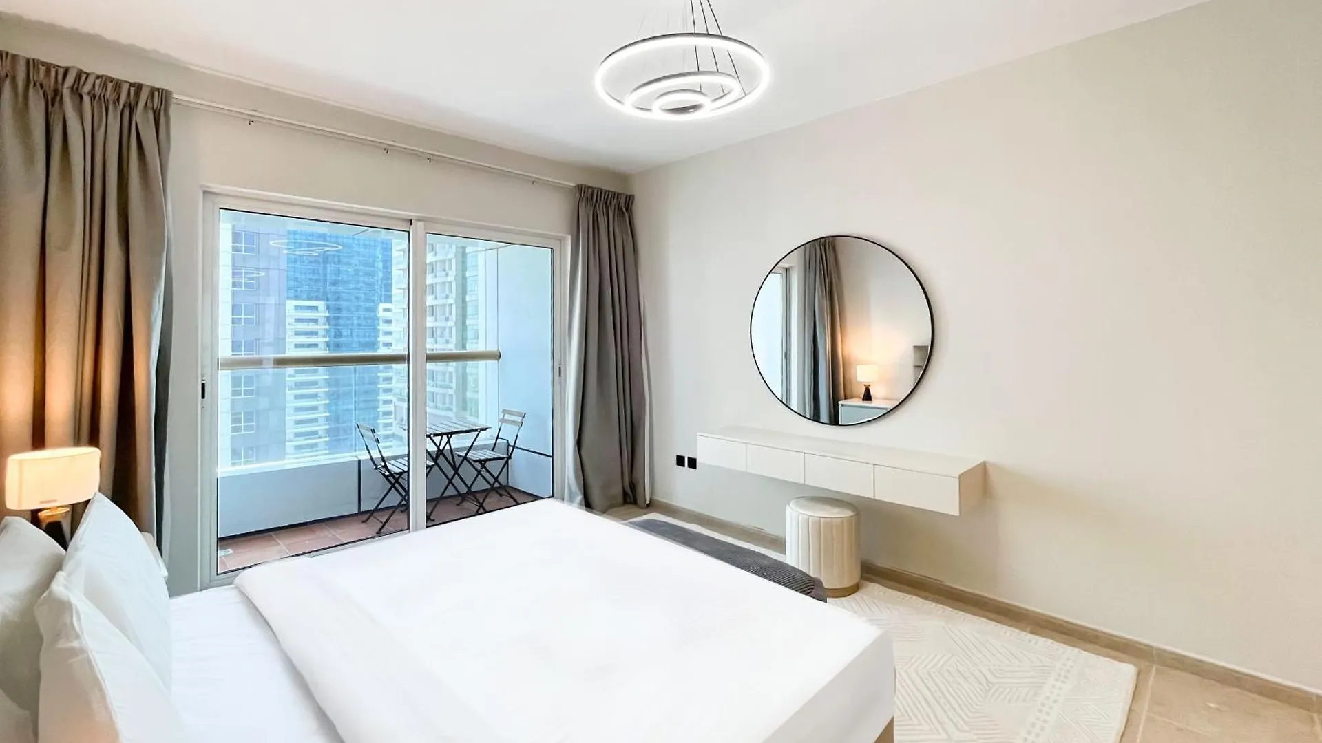 Apartment Livbnb-High Rise 1Br With Balcony Near Barasti Beach Dubai