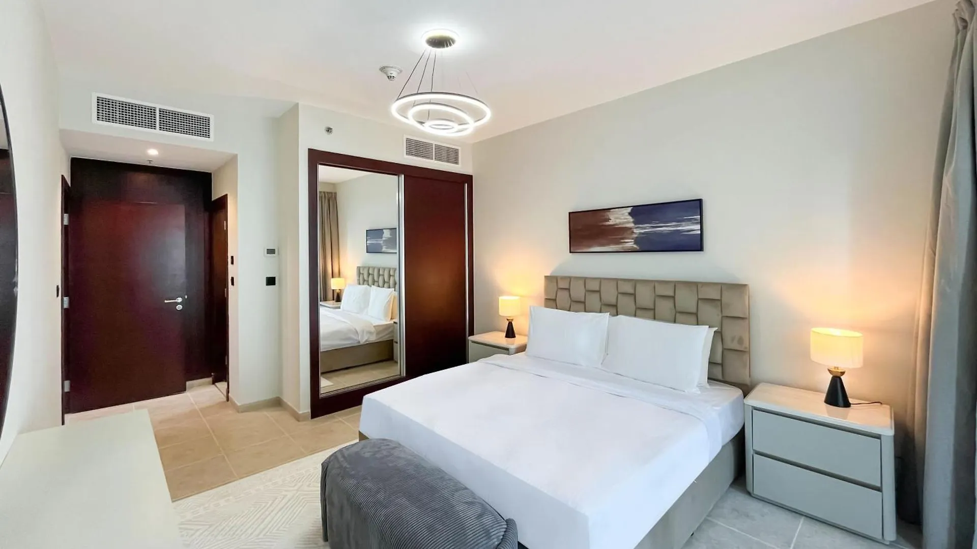 Livbnb-High Rise 1Br With Balcony Near Barasti Beach Dubai