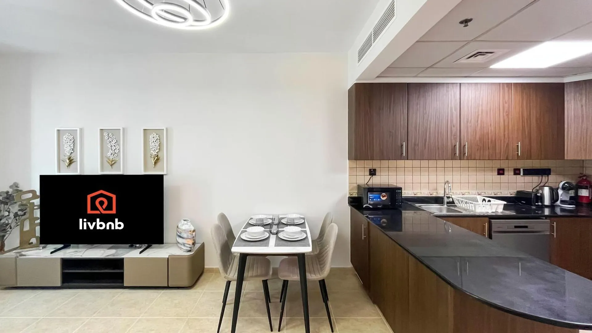 Livbnb-High Rise 1Br With Balcony Near Barasti Beach Dubai Apartment