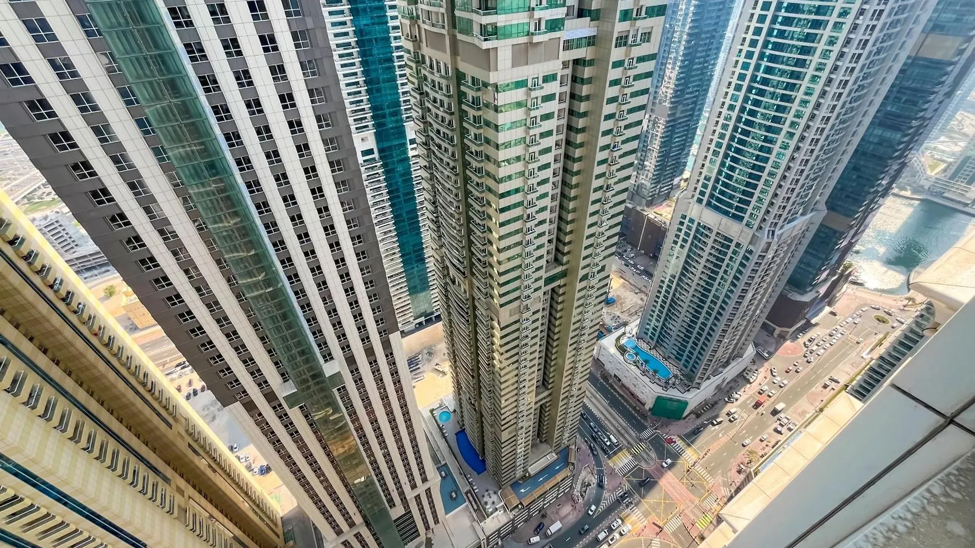 Livbnb-High Rise 1Br With Balcony Near Barasti Beach Dubai